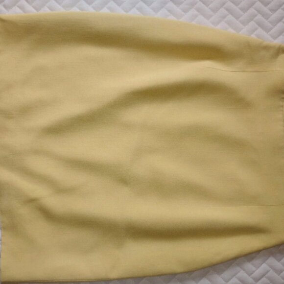 Vintage Gianni Versace Yellow Above the Knee Skirt - Picture 1 of 2